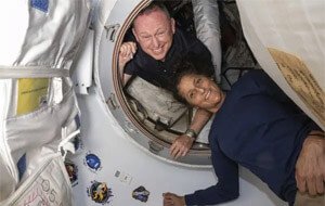 Astronautas Barry Wilmore e Suni Williams