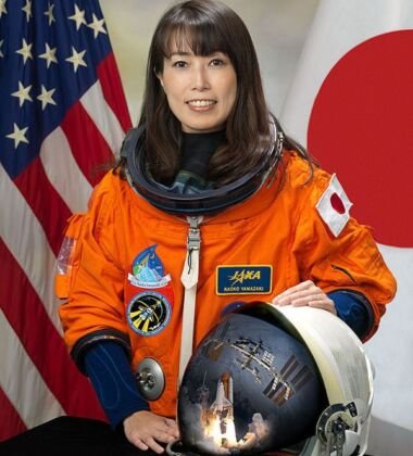 Engenharia aeroespacial. Missão STS-31. 15,01 dias. Naoko Yamazaki
