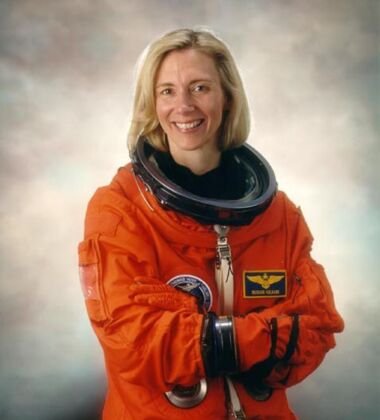 Piloto de testes da Marinha dos EUA. Passou 19,66 dias no espaço. Susan Still Kilrain